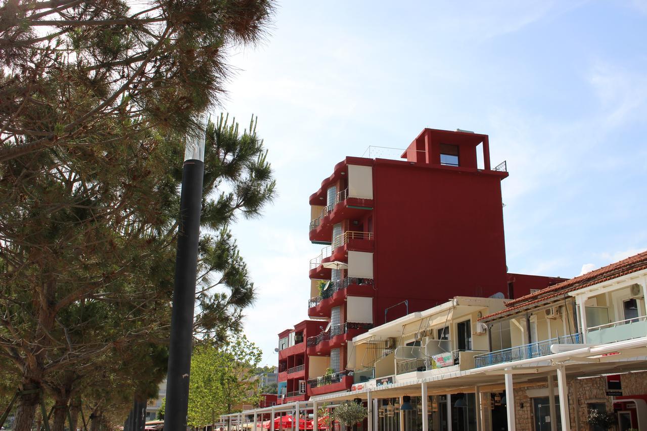 Hotel Veizi Himare Bagian luar foto